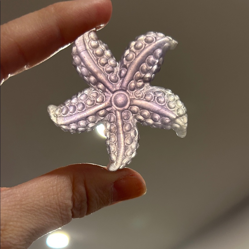 Lavender Fluroite Starfish Crystal Figurine - Picture 4 of 9
